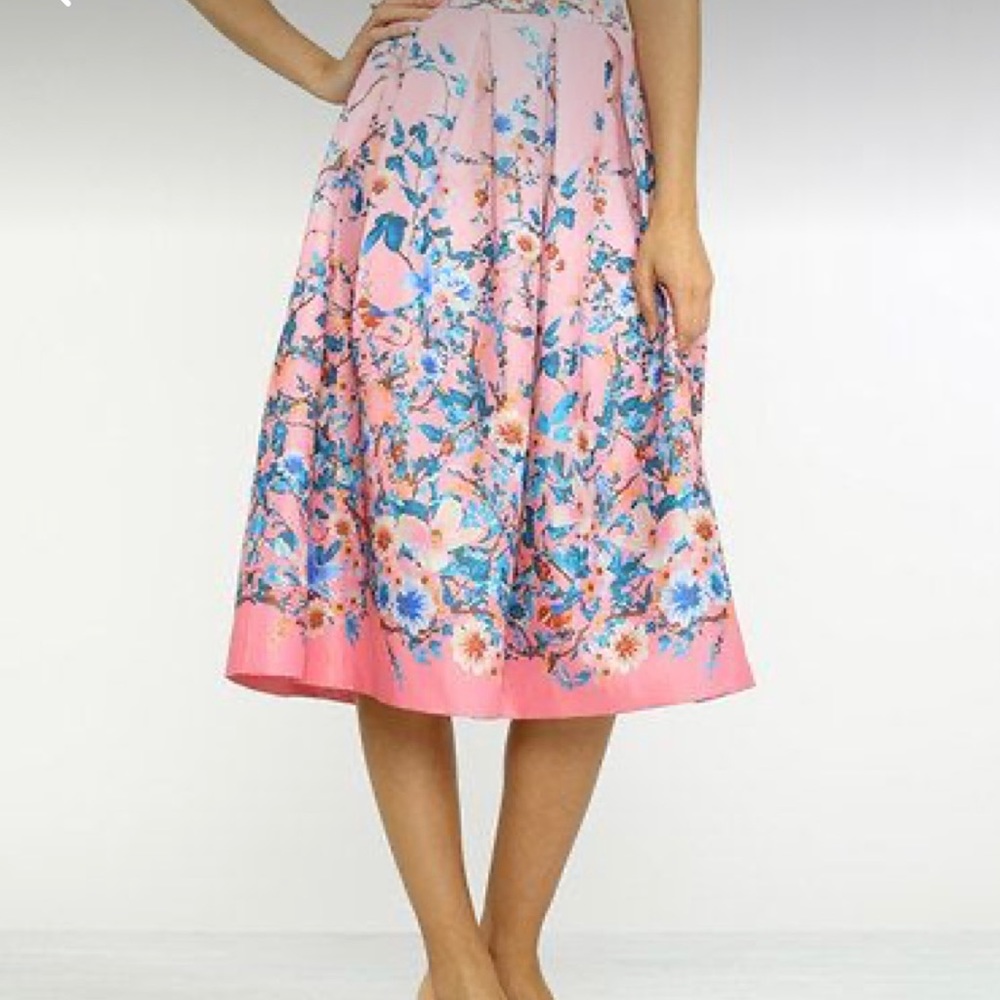 Large Champagne and Strawberry pleated skirt